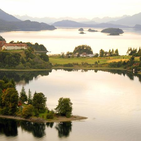 Llao Llao Resort, Golf-Spa San Carlos de Bariloche Exterior photo View of the lake