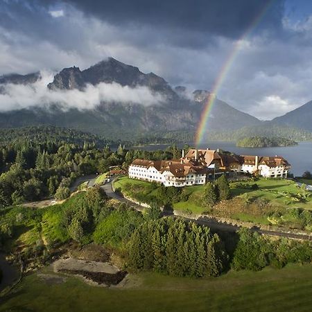 Llao Llao Resort, Golf-Spa San Carlos de Bariloche Exterior photo The hotel in 2011