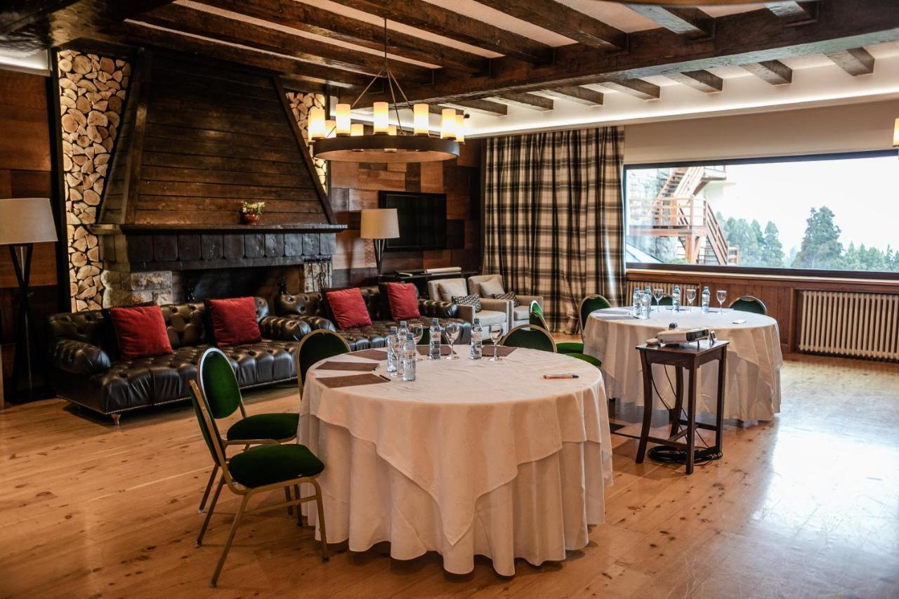 Llao Llao Resort, Golf-Spa San Carlos de Bariloche Exterior photo The interior of the restaurant