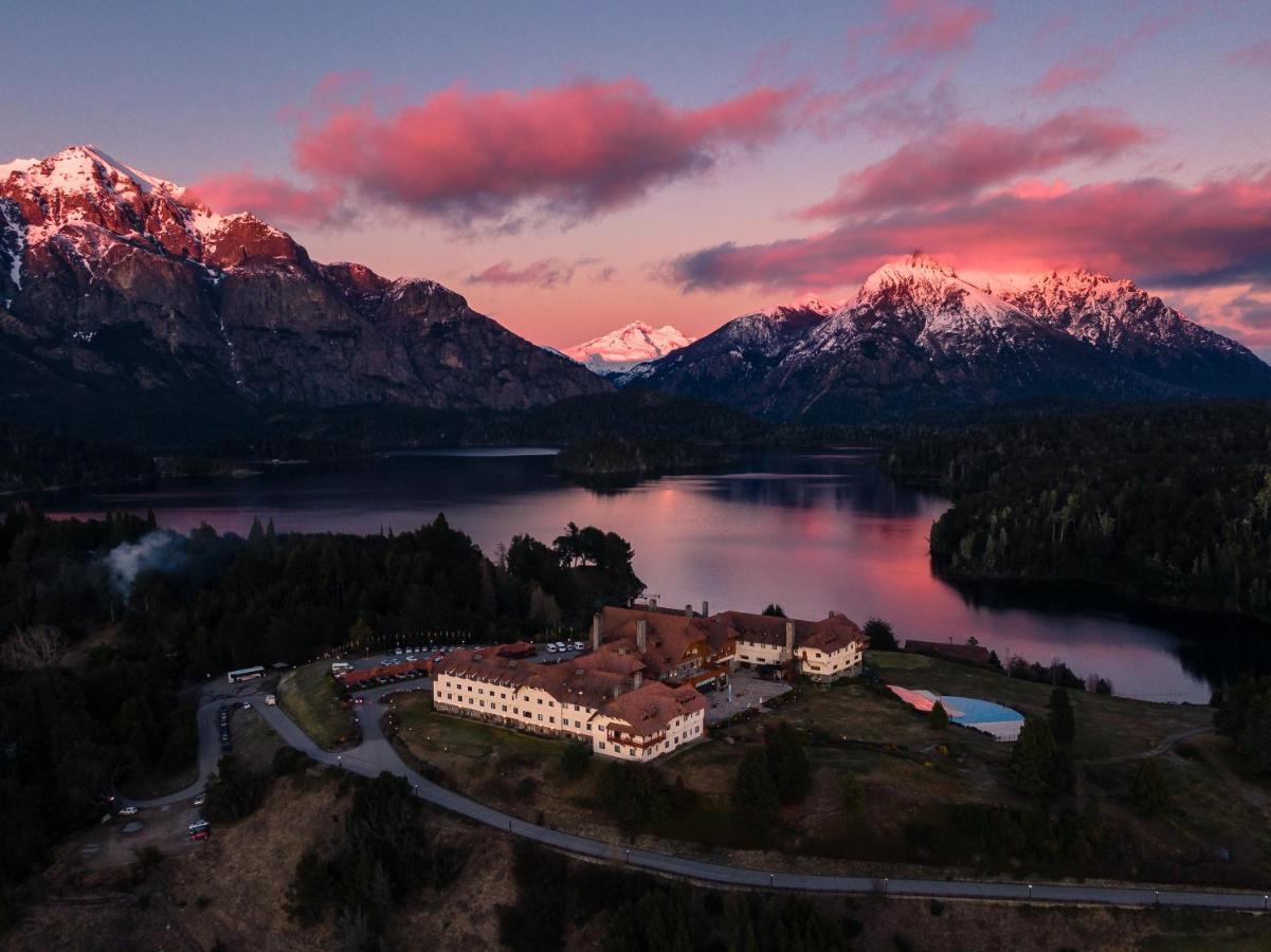 Llao Llao Resort, Golf-Spa San Carlos de Bariloche Exterior photo Aerial view of the hotel