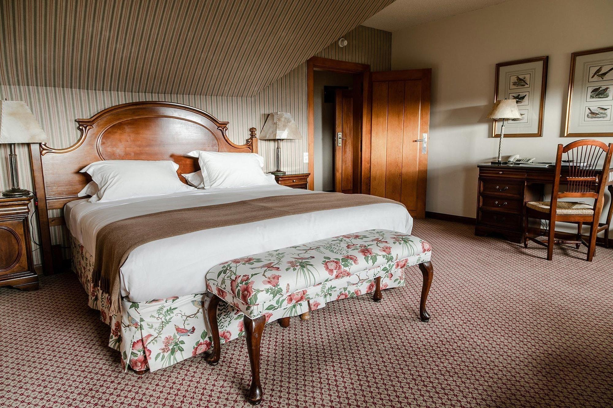 Llao Llao Resort, Golf-Spa San Carlos de Bariloche Exterior photo A bedroom at the hotel